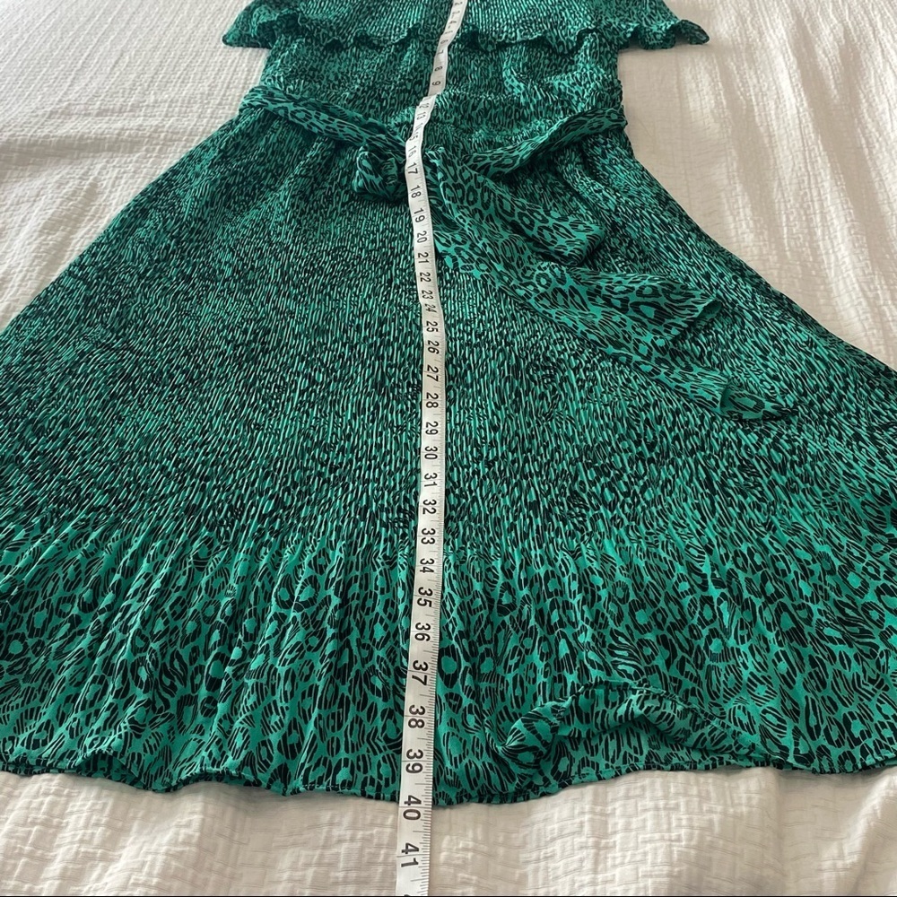 NEW Michael Kors Green Dress Medium - Picture 5 of 10